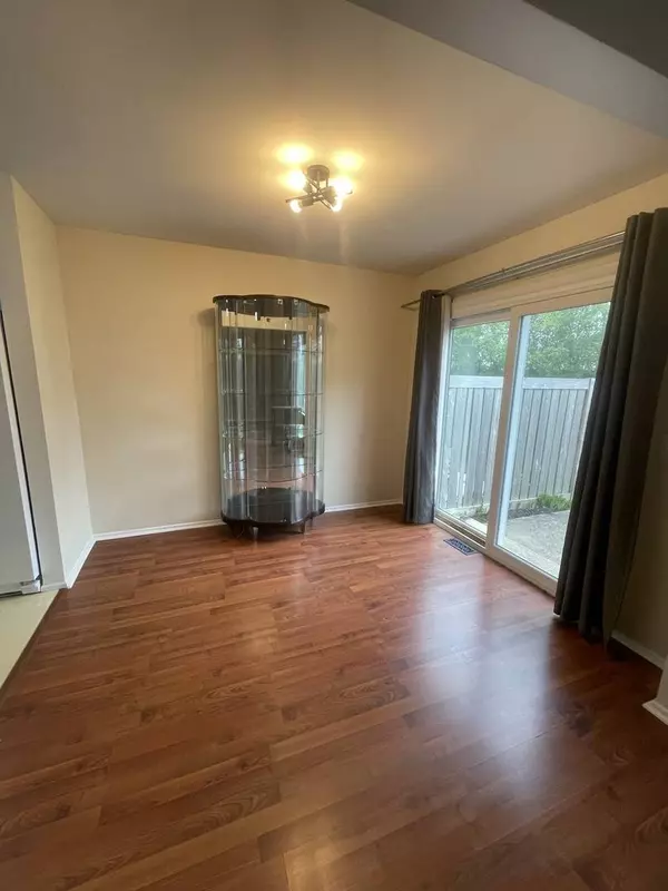 2008 Jamestown DR #0, Palatine, IL 60074