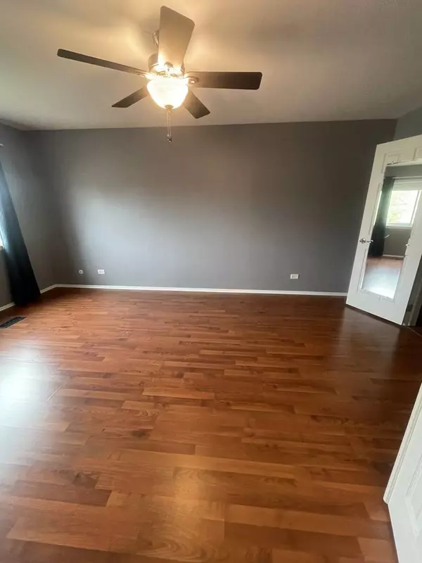 2008 Jamestown DR #0, Palatine, IL 60074