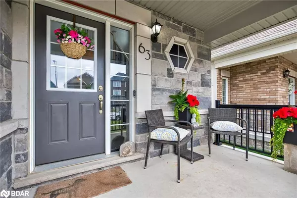 63 Atlantis Drive Drive, Orillia, ON L3V 8L4