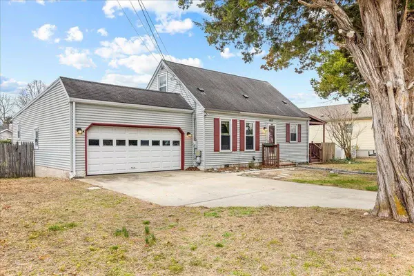 602 E Saint Johns Avenue, Villas, NJ 08251-2934