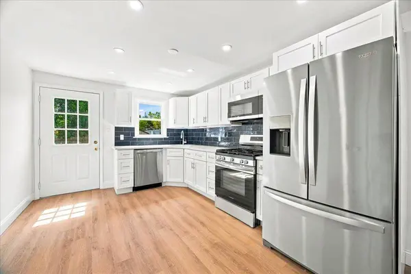 108 Iowa Avenue, Villas, NJ 08251