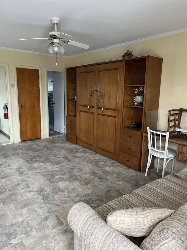 253 E Davis Avenue, Wildwood, NJ 08260