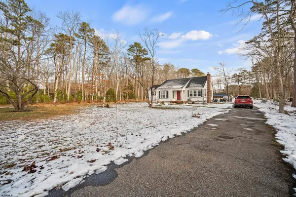 3026 Spruce Ave Ave, Egg Harbor Township, NJ 08234