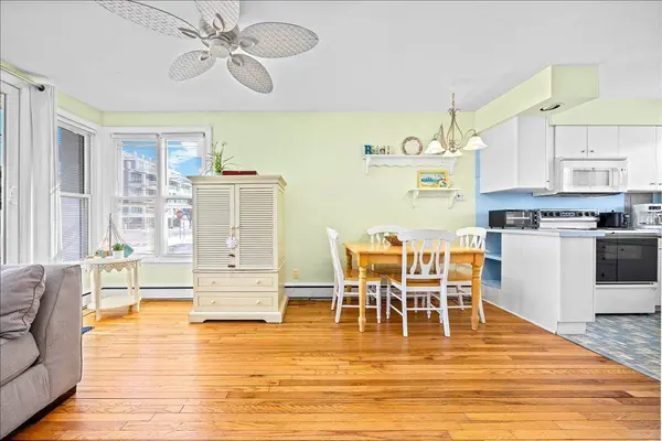 308 E Heather Avenue, Wildwood Crest, NJ 08260