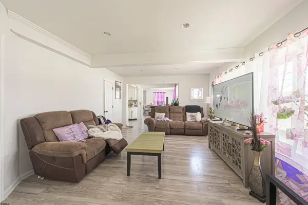 371 N Richmond Ave, Atlantic City, NJ 08401