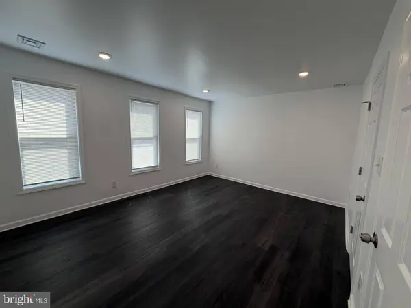1262 S BROAD ST, Trenton, NJ 08610