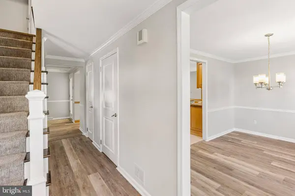 314 PLANTATION DR, Cinnaminson, NJ 08077