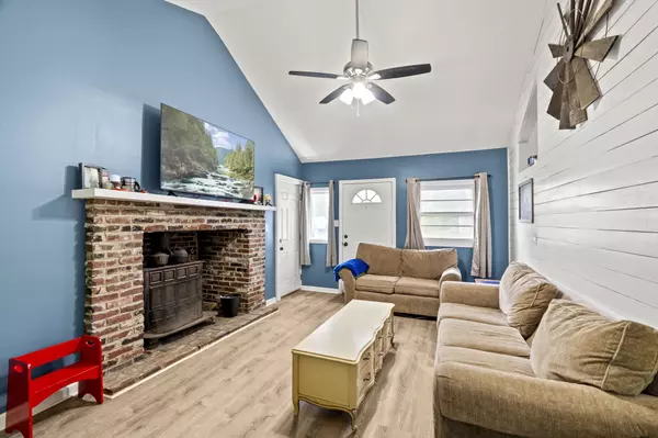 Franklinville, NJ 08322-3734,159 Railroad Ave