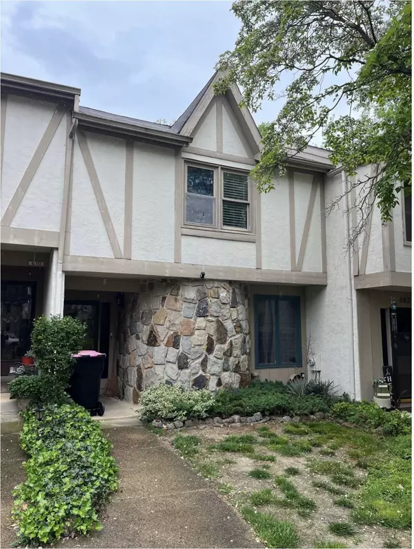 611 Jaeger Ct, Sicklerville, NJ 08081-1123