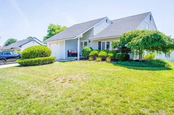 19 Pritchard Ln, Sicklerville, NJ 08081-2013