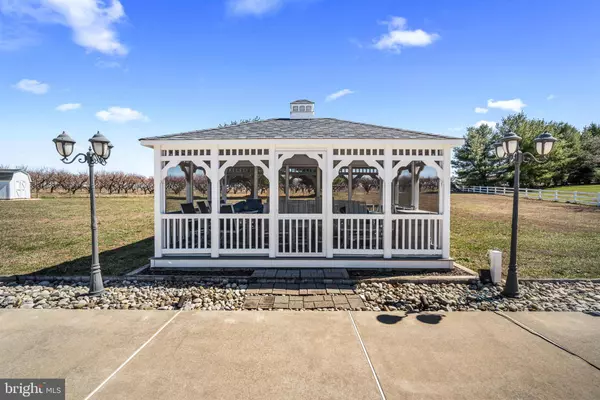 109 BROOKSIDE WAY, Mullica Hill, NJ 08062