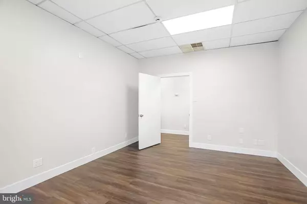 20 PLAYA DEL SOL, Cherry Hill, NJ 08002