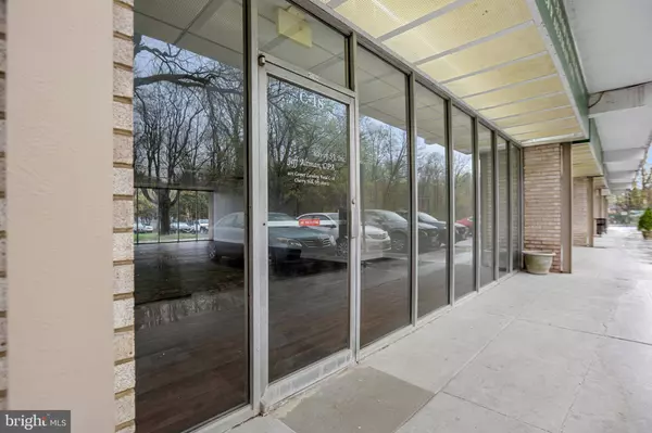 18 PLAYA DEL SOL, Cherry Hill, NJ 08002