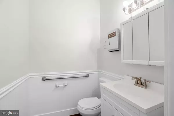 20 PLAYA DEL SOL, Cherry Hill, NJ 08002