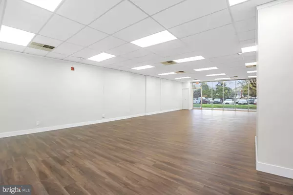 18 PLAYA DEL SOL, Cherry Hill, NJ 08002