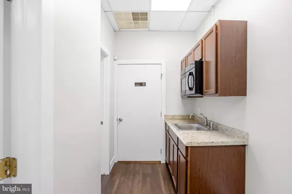 20 PLAYA DEL SOL, Cherry Hill, NJ 08002