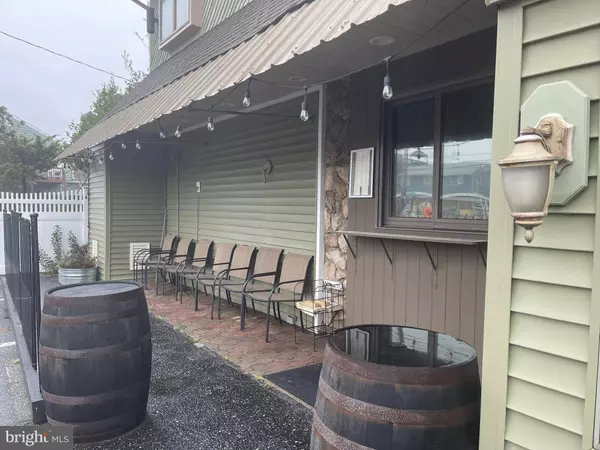 605 LONG BEACH BLVD, Ship Bottom, NJ 08008