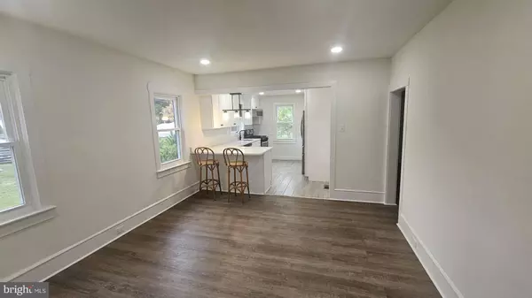 471 GLASSBORO RD, Woodbury Heights, NJ 08097