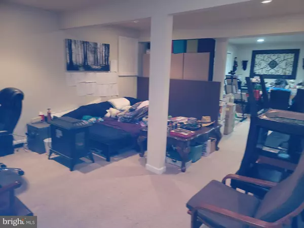 311 BYRON CT, Sicklerville, NJ 08081