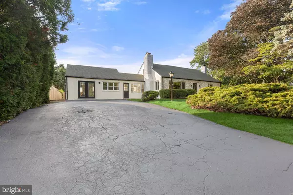 114 LEONARD AVE, Hamilton, NJ 08610