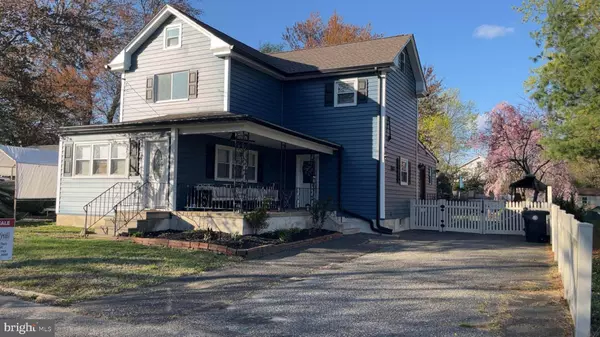 20 MAPLE AVE, Williamstown, NJ 08094