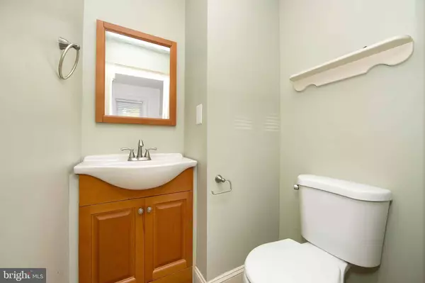 308 W BROAD ST, Paulsboro, NJ 08066