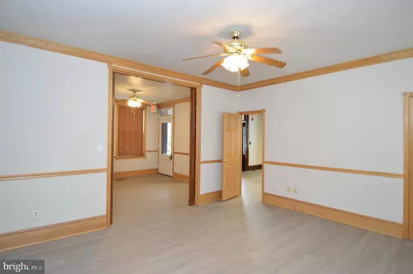 48-50 NEWTON AVE, Woodbury, NJ 08096