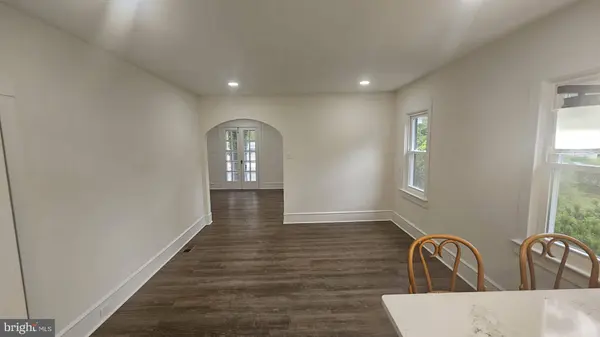 471 GLASSBORO RD, Woodbury Heights, NJ 08097