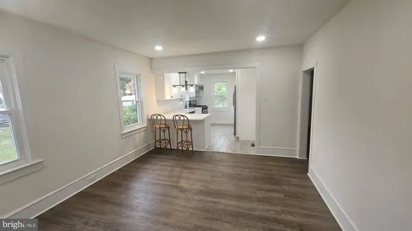 471 GLASSBORO RD, Woodbury Heights, NJ 08097