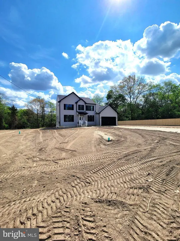 103 HEATHERWOOD DR, Vineland, NJ 08360