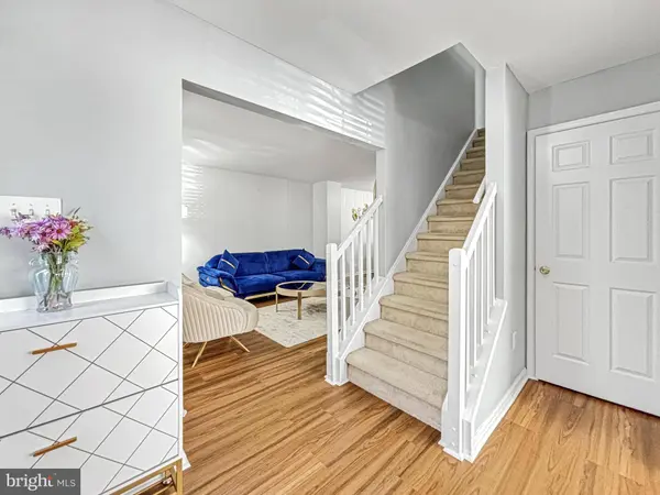 6901 BALTIMORE DR, Marlton, NJ 08053