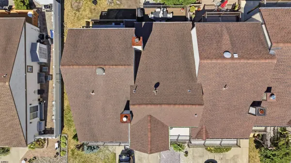 21 Bramble Dr, Brigantine, NJ 08203