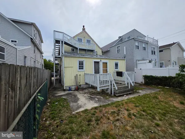 155 W HAND AVE, Wildwood, NJ 08260