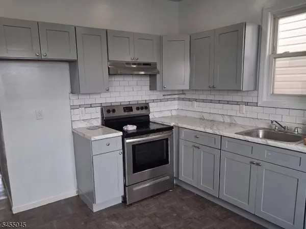 80 Beverly St, Newark City, NJ 07108