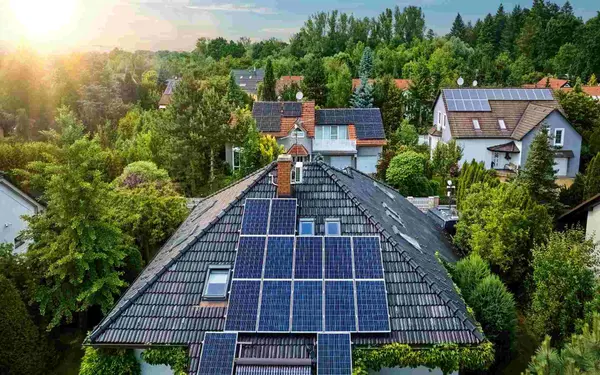 What Burlington County Buyers and Sellers Need to Know About Solar Panels