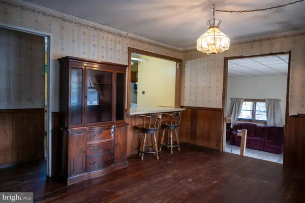 387 LAKEHURST RD, Browns Mills, NJ 08015