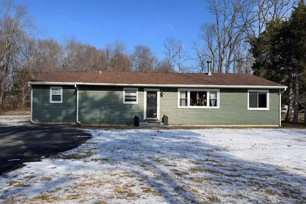 1919 Creek Rd, Hainesport, NJ 08036-2771