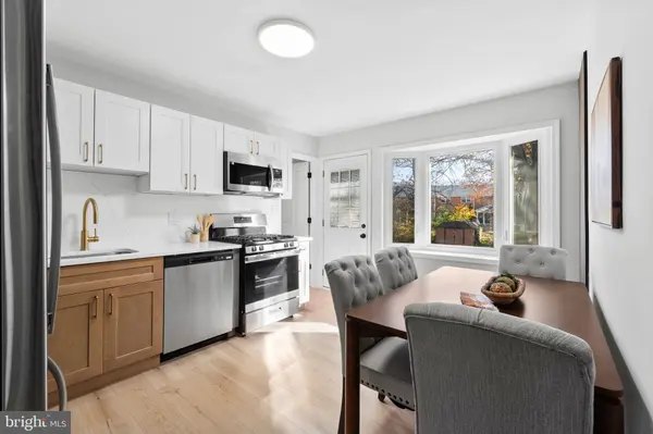 23 KING AVE, Marlton, NJ 08053