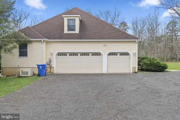 13 STONY CREEK CT, Shamong, NJ 08088
