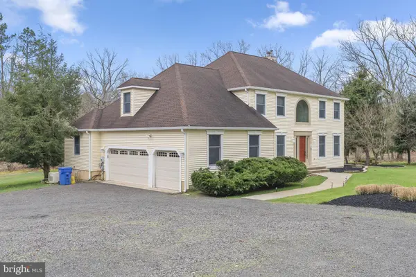 13 STONY CREEK CT, Shamong, NJ 08088