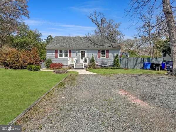 86 IRIS ST, Browns Mills, NJ 08015