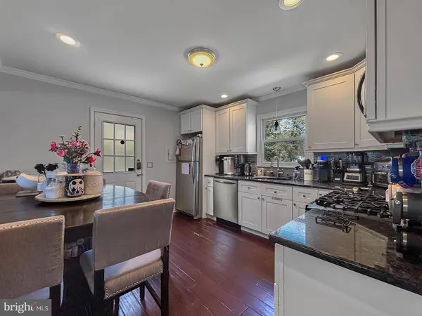 86 IRIS ST, Browns Mills, NJ 08015