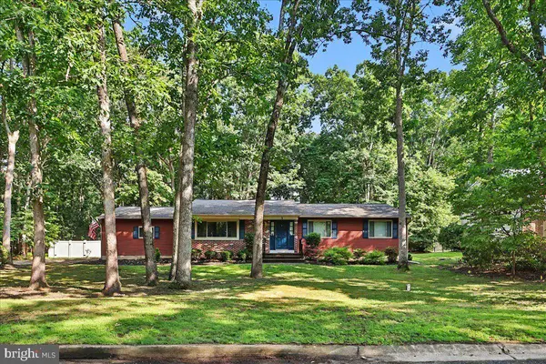 3 BLUEBERRY RD, Shamong, NJ 08088