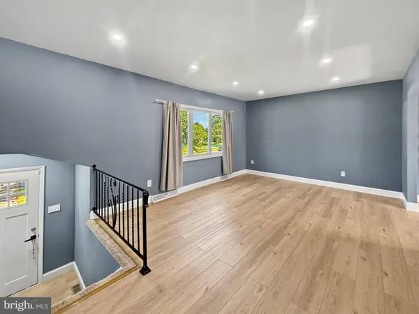 224 PRINCETON AVE, Pemberton, NJ 08068