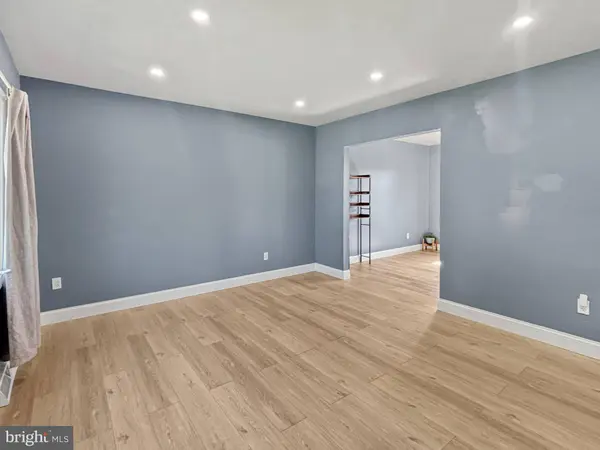 224 PRINCETON AVE, Pemberton, NJ 08068