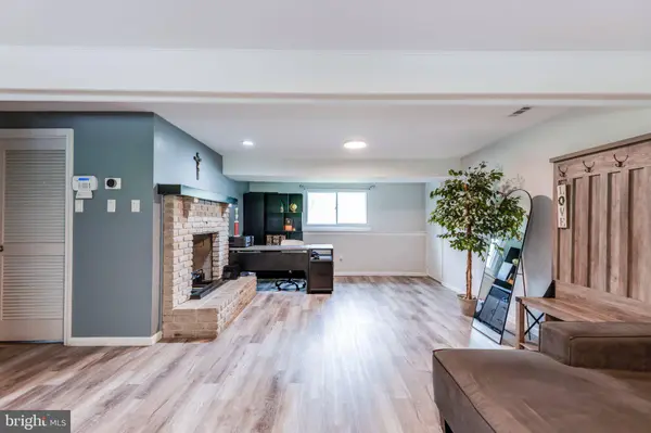 144 OAK PINES BLVD, Pemberton, NJ 08068