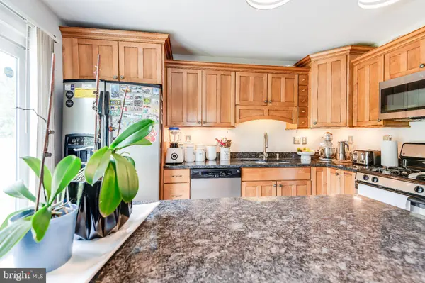144 OAK PINES BLVD, Pemberton, NJ 08068