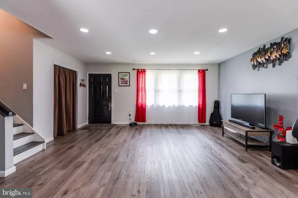 144 OAK PINES BLVD, Pemberton, NJ 08068