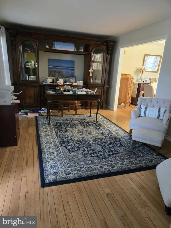 933 TANGLEWOOD LN, Vineland, NJ 08360