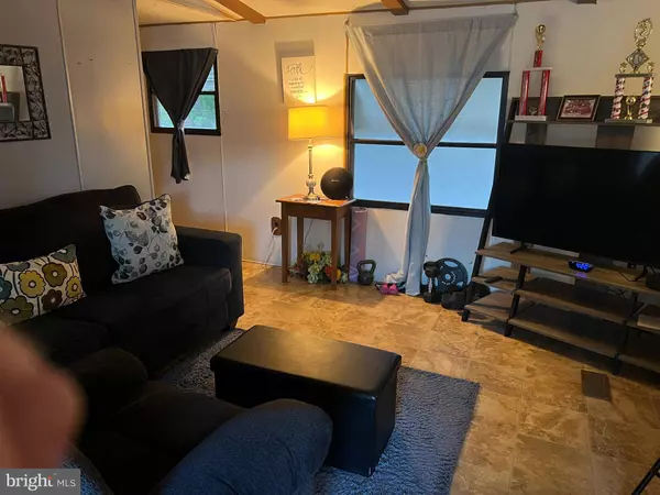 576 W FOREST GROVE RD #LOT 34, Vineland, NJ 08360